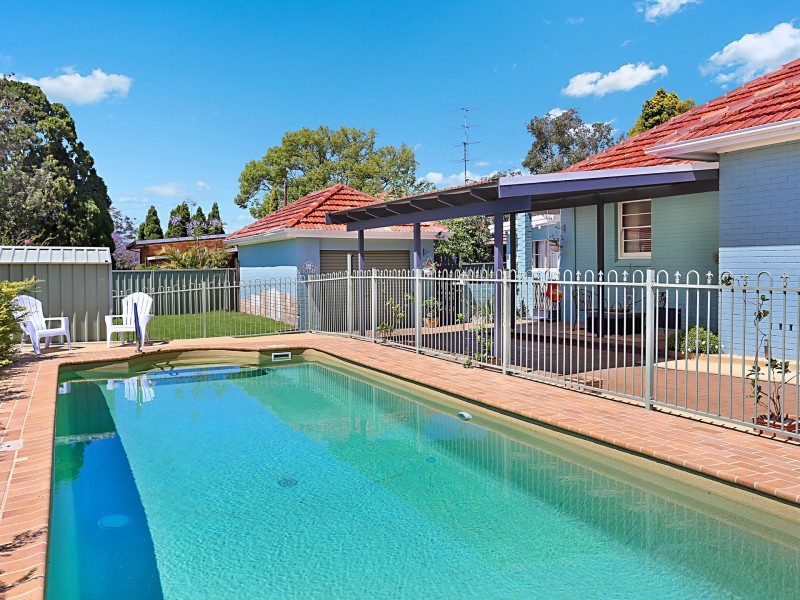 60 Porter Avenue, East Maitland NSW 2323