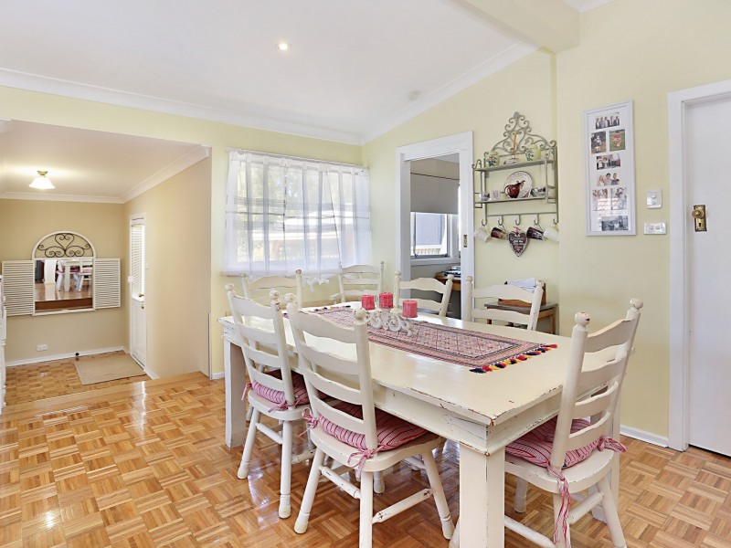 60 Porter Avenue, East Maitland NSW 2323