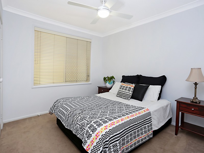 21 Lake View Crescent, Raymond Terrace NSW 2324