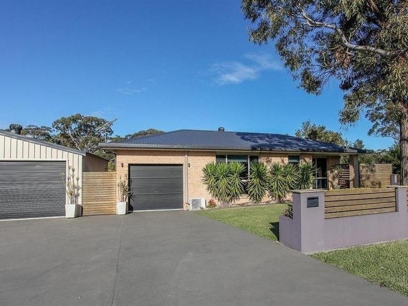 24 Coachwood Drive, Medowie NSW 2318