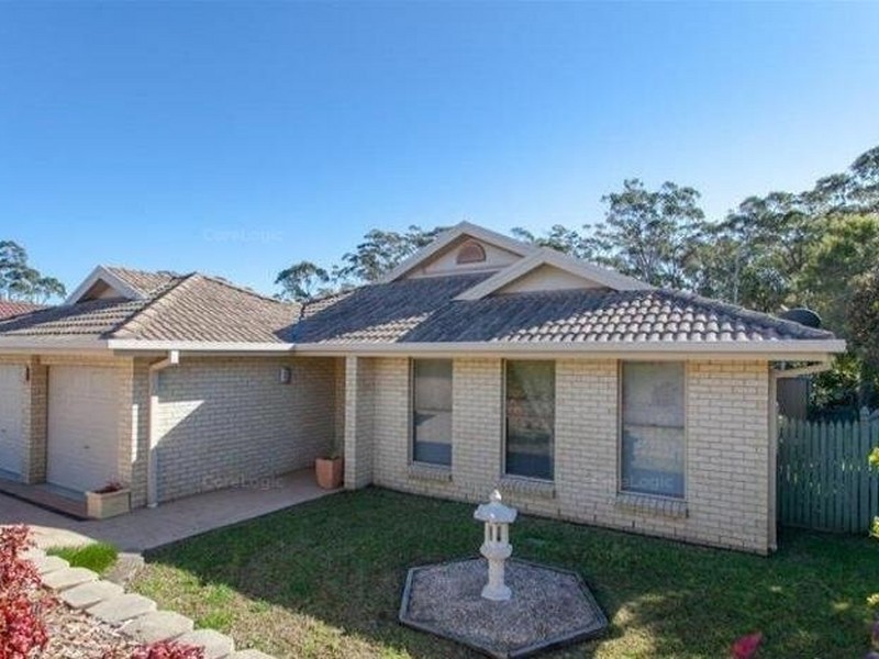 13 Dangar Circuit, Medowie NSW 2318