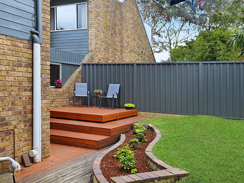 2/4 Curtin Close, Raymond Terrace NSW 2324