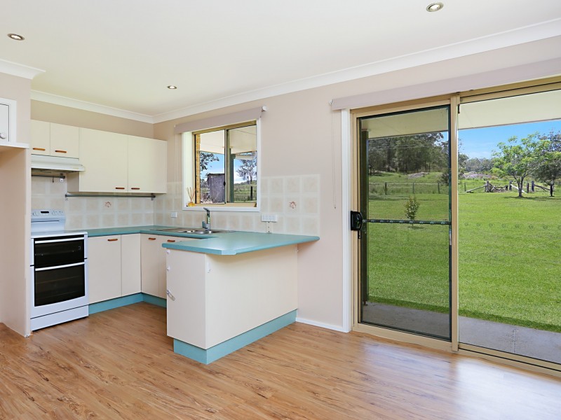 252 The Bucketts Way, Stroud NSW 2425