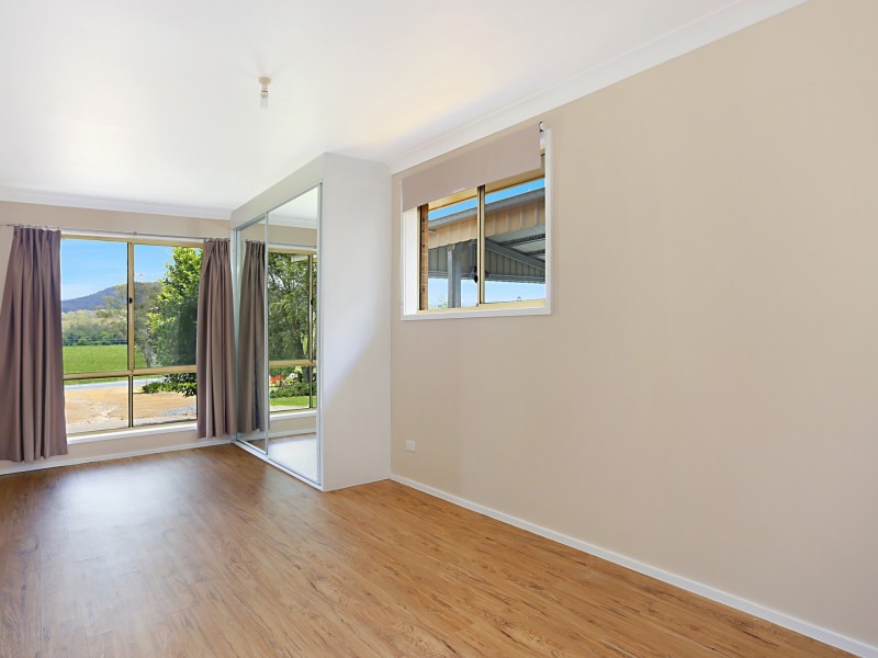 252 The Bucketts Way, Stroud NSW 2425