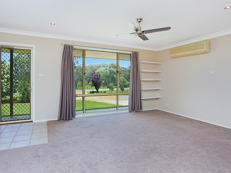 252 The Bucketts Way, Stroud NSW 2425