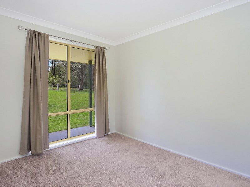 252 The Bucketts Way, Stroud NSW 2425