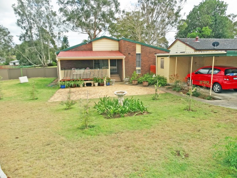 17 Clyde Circuit, Raymond Terrace NSW 2324