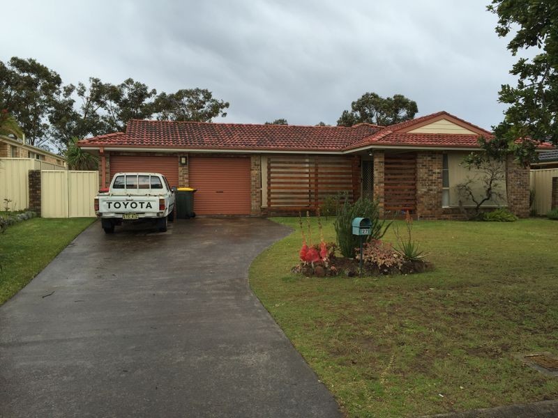 27 Hollydeen Avenue, Raymond Terrace NSW 2324