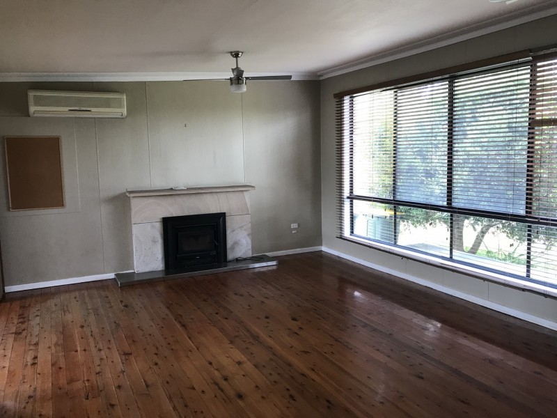 8 Kuranga Avenue, Raymond Terrace NSW 2324