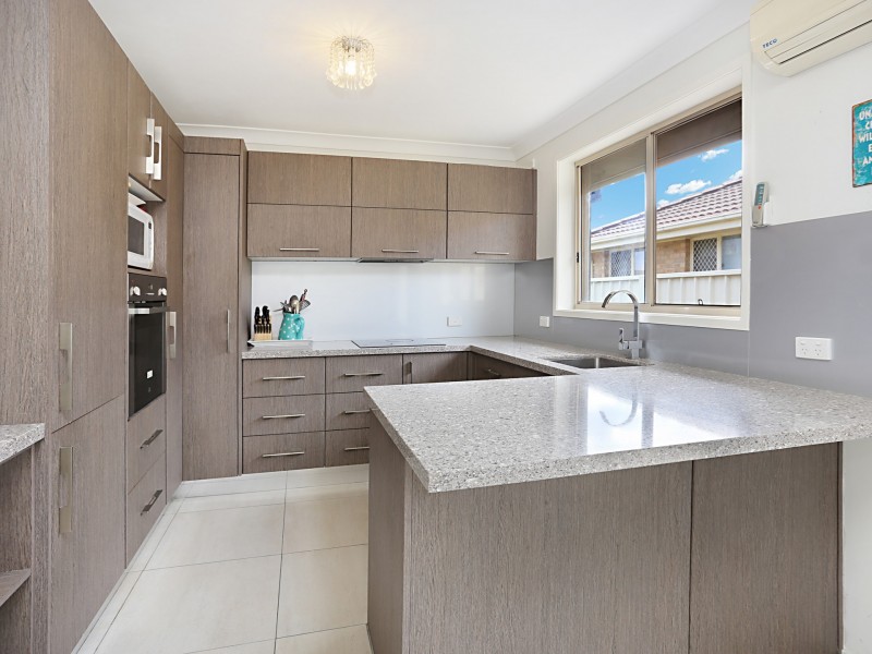 61 Benjamin Lee Drive, Raymond Terrace NSW 2324