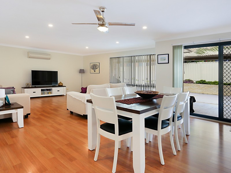 38 Creighton Drive, Medowie NSW 2318