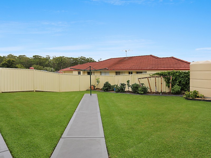 38 Creighton Drive, Medowie NSW 2318