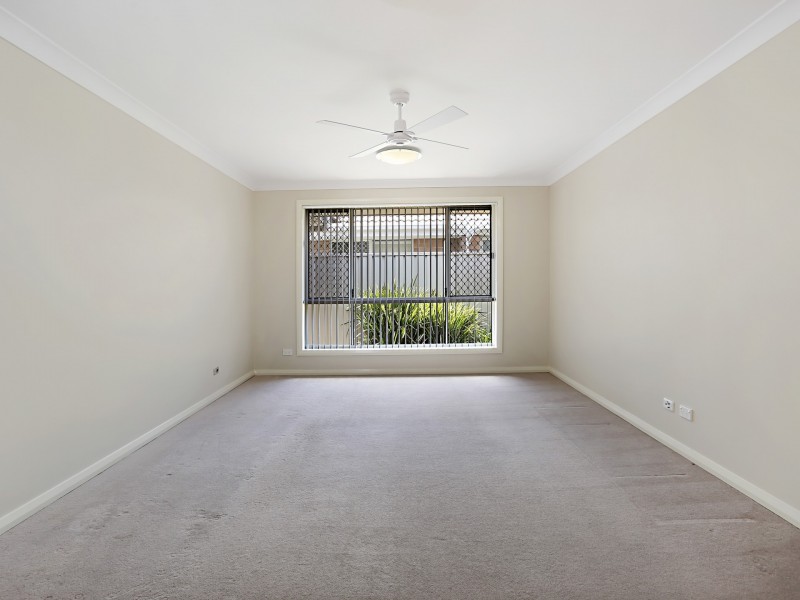 25 Manning Avenue, Raymond Terrace NSW 2324