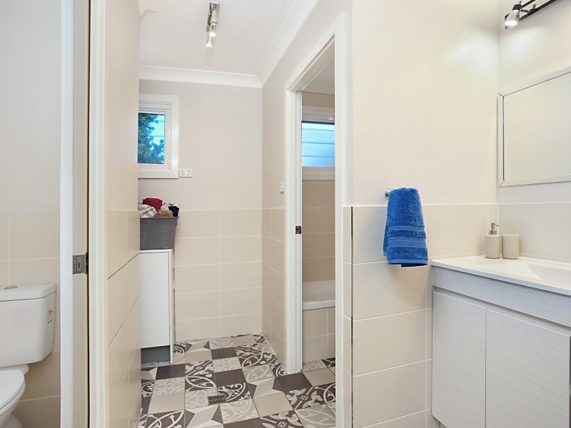 6 Gwen Parade, Raymond Terrace NSW 2324