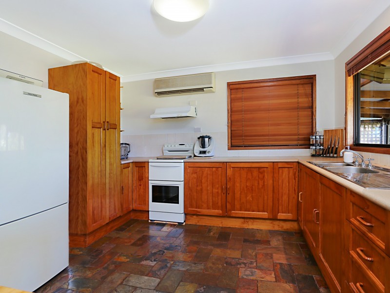 11 Still Street, Seaham NSW 2324