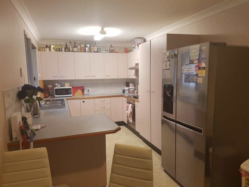 9 Redman Road, Medowie NSW 2318