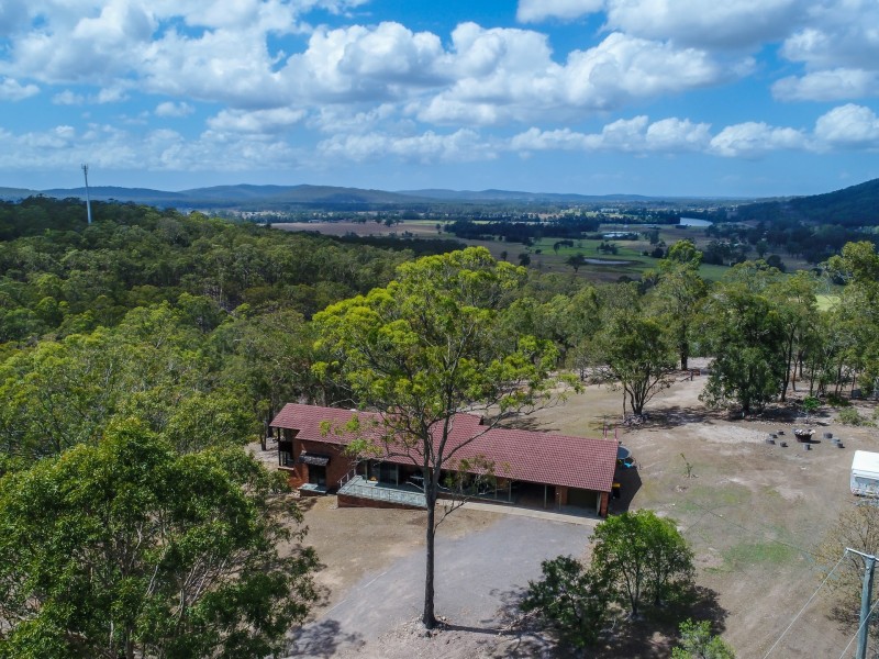 10 Langlands Road, Glen Oak NSW 2320