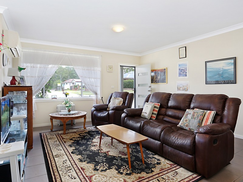 1 Martens Avenue, Raymond Terrace NSW 2324