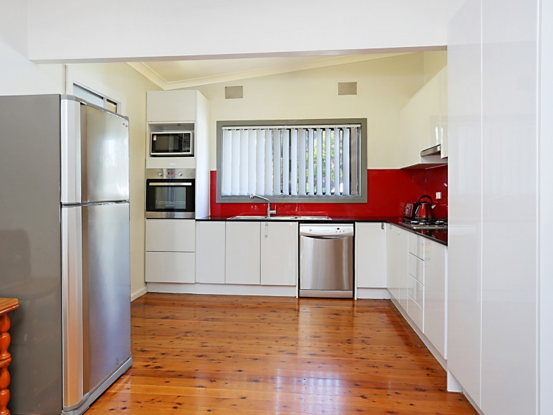 15 Geer Street, Raymond Terrace NSW 2324