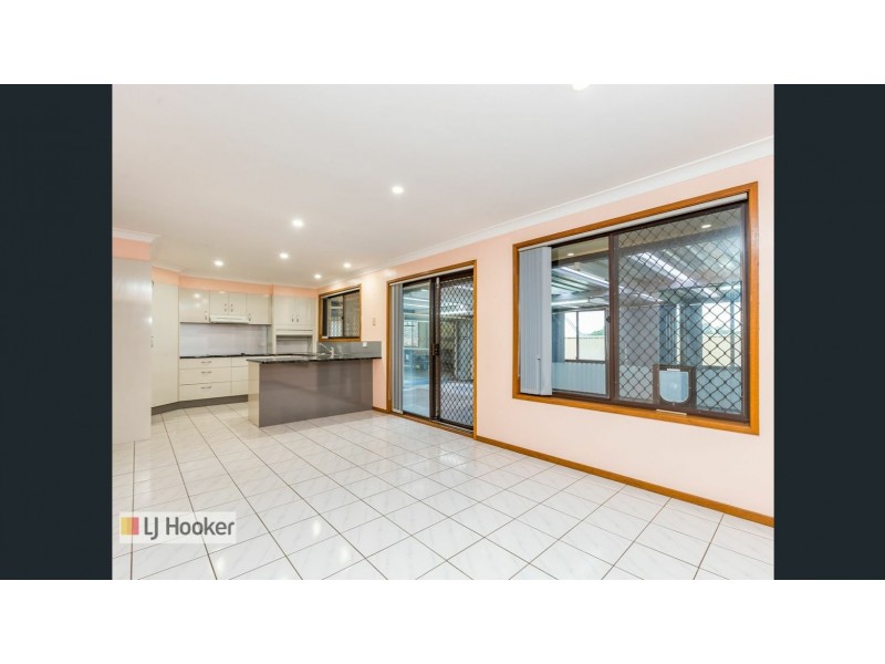 8 Irrawang Street, Raymond Terrace NSW 2324