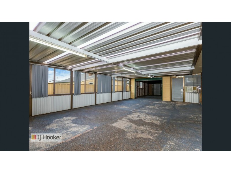 8 Irrawang Street, Raymond Terrace NSW 2324
