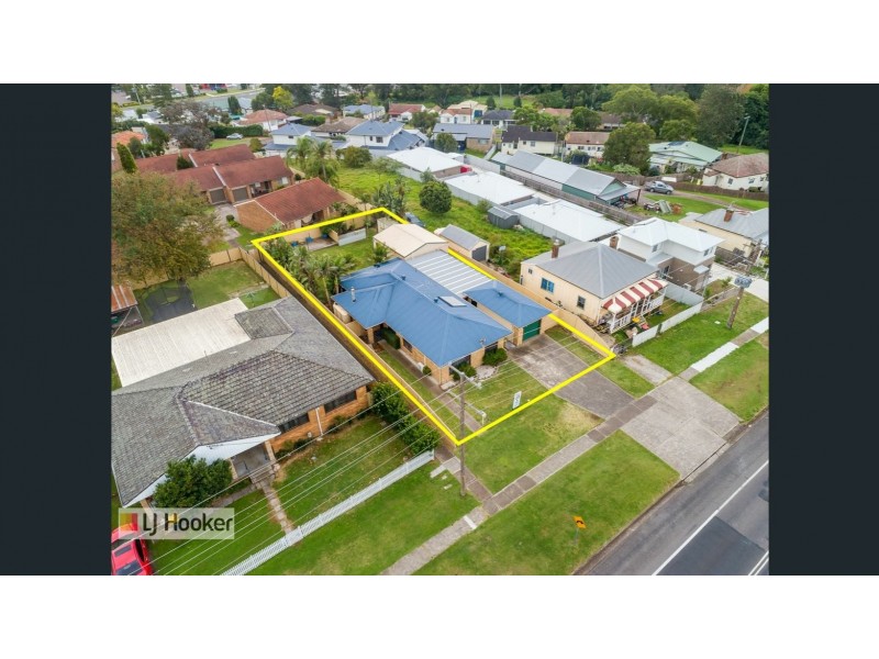 8 Irrawang Street, Raymond Terrace NSW 2324