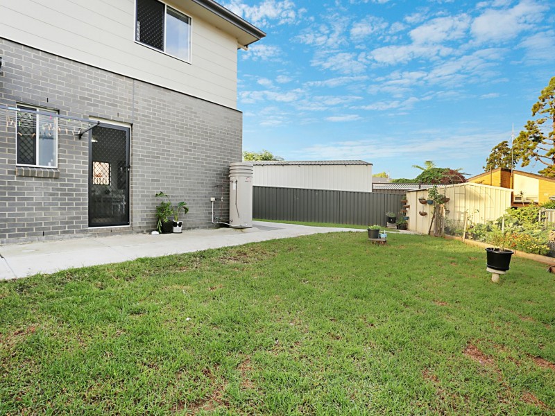 2/13 Cobham Close, Raymond Terrace NSW 2324
