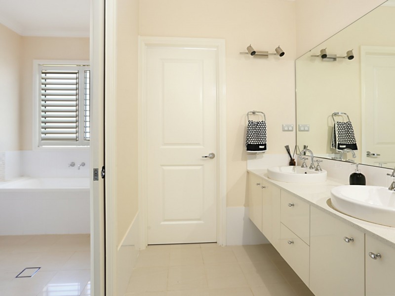 66 Sassin Crescent, Medowie NSW 2318