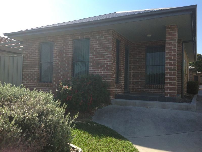 2/16 Tathra Street, Raymond Terrace NSW 2324
