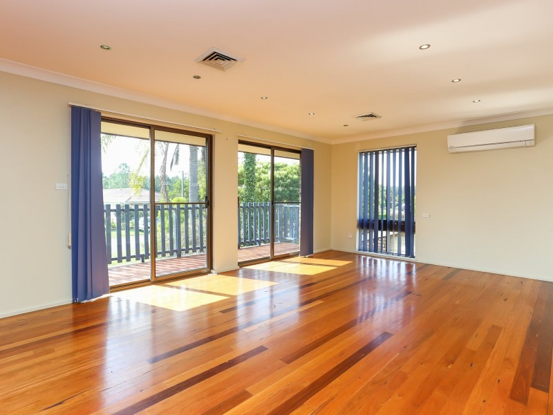 4 Greenslopes Drive, Raymond Terrace NSW 2324