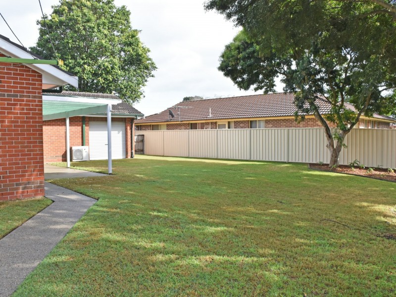 11 Cederwood Crescent, Raymond Terrace NSW 2324