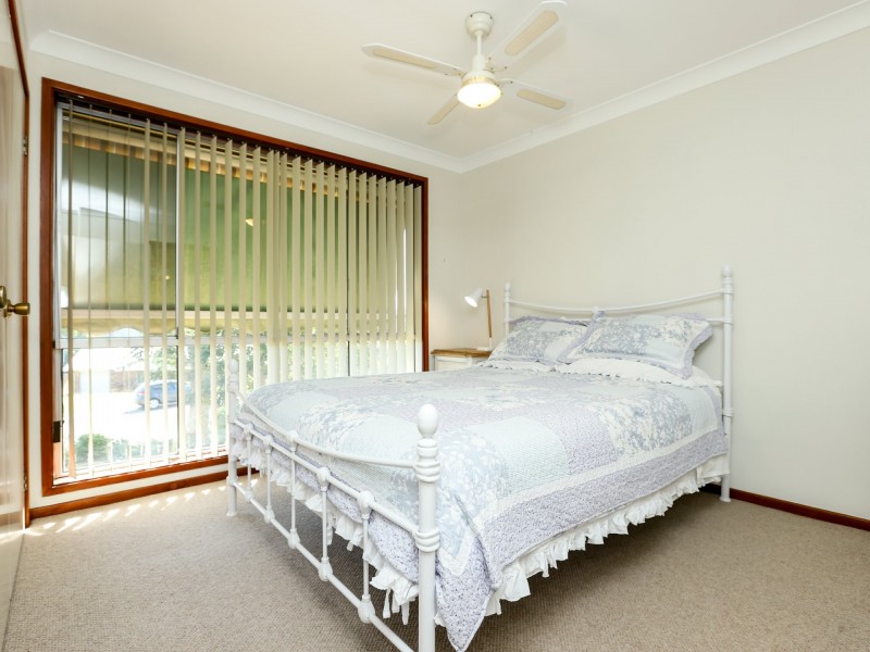 12 Holt Place, Raymond Terrace NSW 2324
