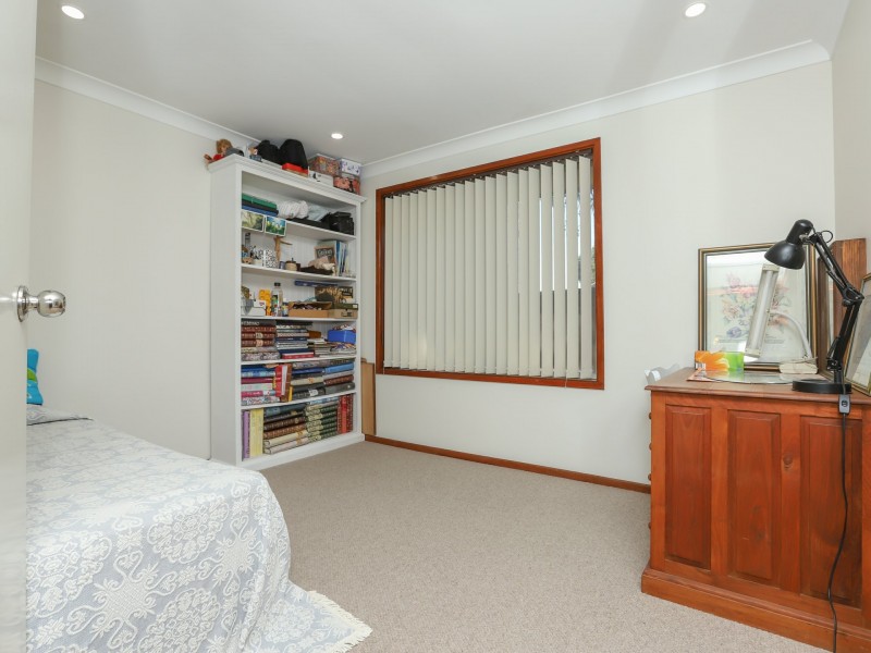 12 Holt Place, Raymond Terrace NSW 2324