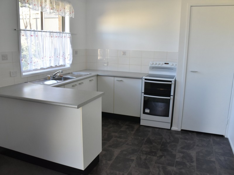 127 Benjamin Lee Drive, Raymond Terrace NSW 2324