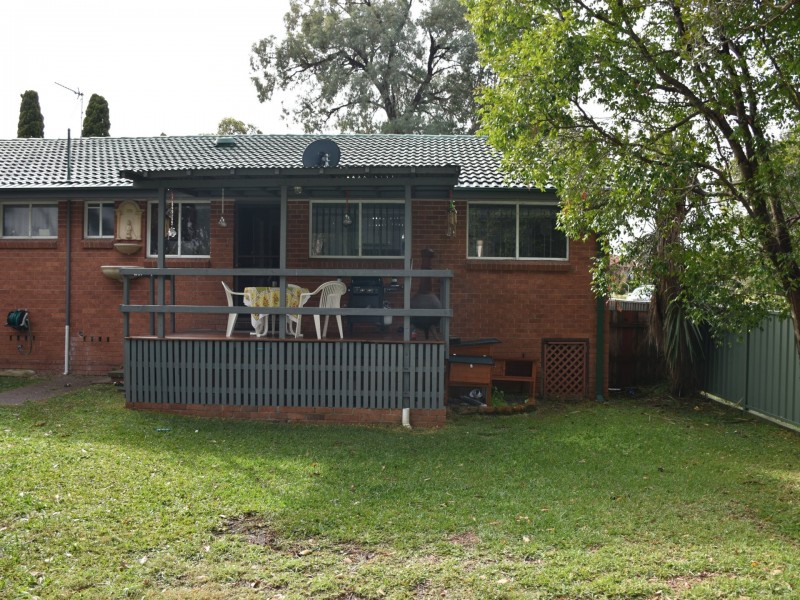 11 McKenzie Place, Raymond Terrace NSW 2324