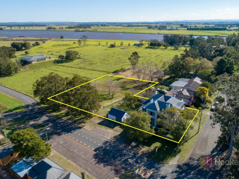 12 Swan Street, Raymond Terrace NSW 2324