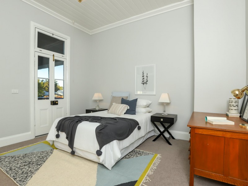 12 Swan Street, Raymond Terrace NSW 2324