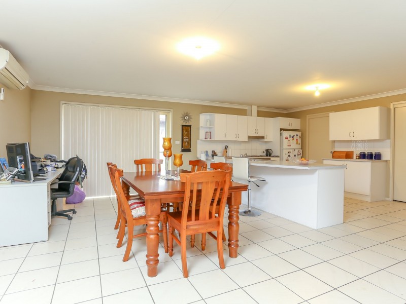 241 Adelaide Street, Raymond Terrace NSW 2324