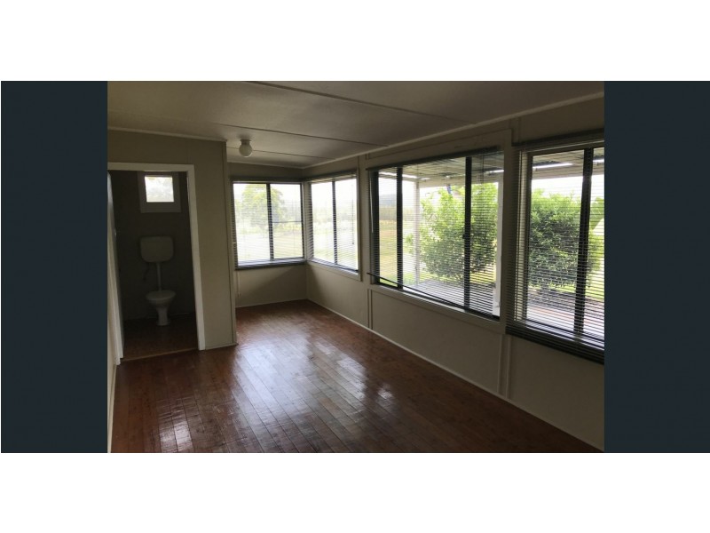 8 Kuranga Avenue, Raymond Terrace NSW 2324
