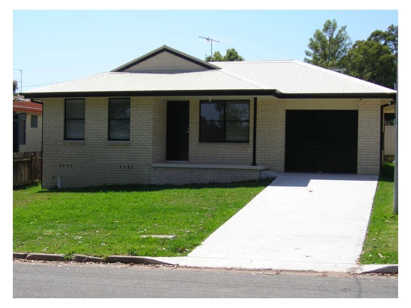 47 Kangaroo Street, Raymond Terrace NSW 2324