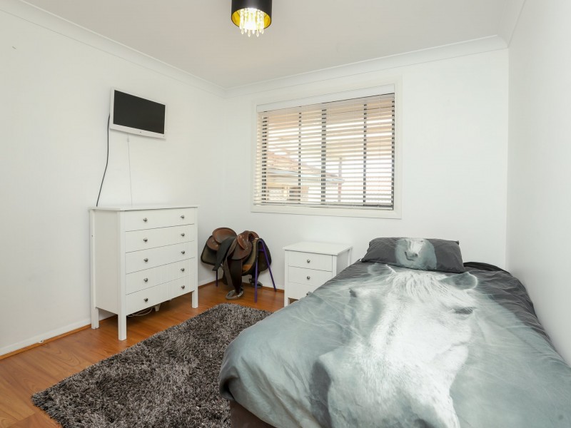 18 Cottonwood Chase, Fletcher NSW 2287