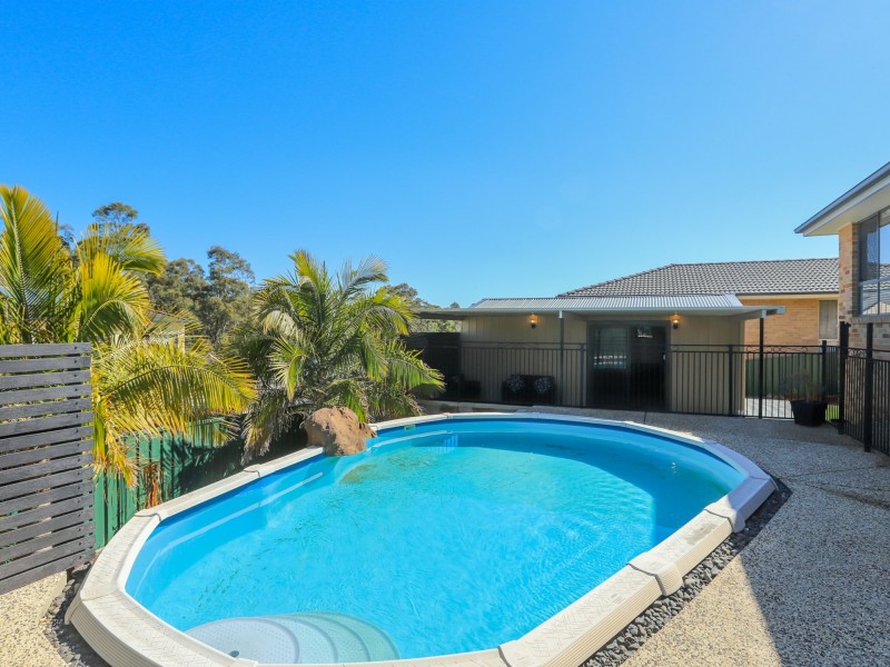 18 Cottonwood Chase, Fletcher NSW 2287
