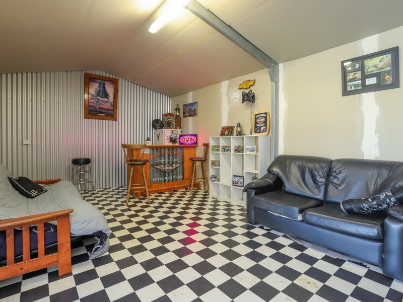 18 Cottonwood Chase, Fletcher NSW 2287