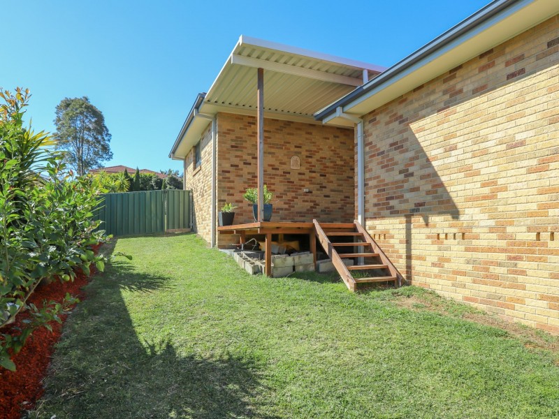 18 Cottonwood Chase, Fletcher NSW 2287