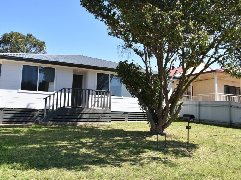 13 Cambridge Avenue, Raymond Terrace NSW 2324
