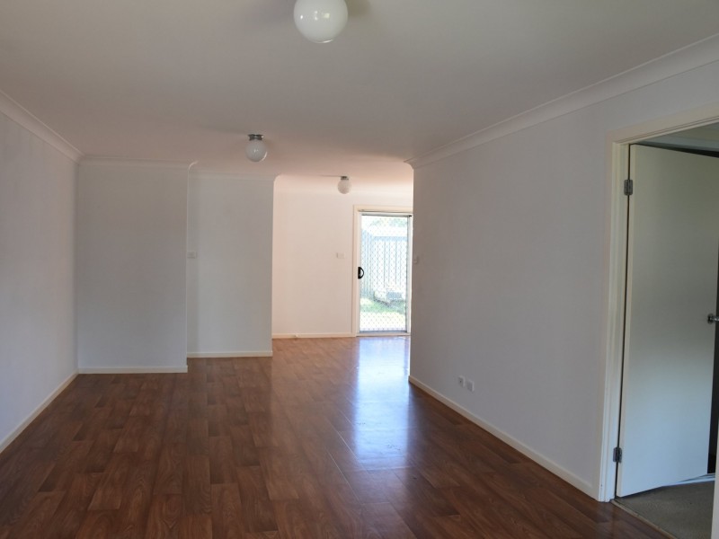 13 Cambridge Avenue, Raymond Terrace NSW 2324