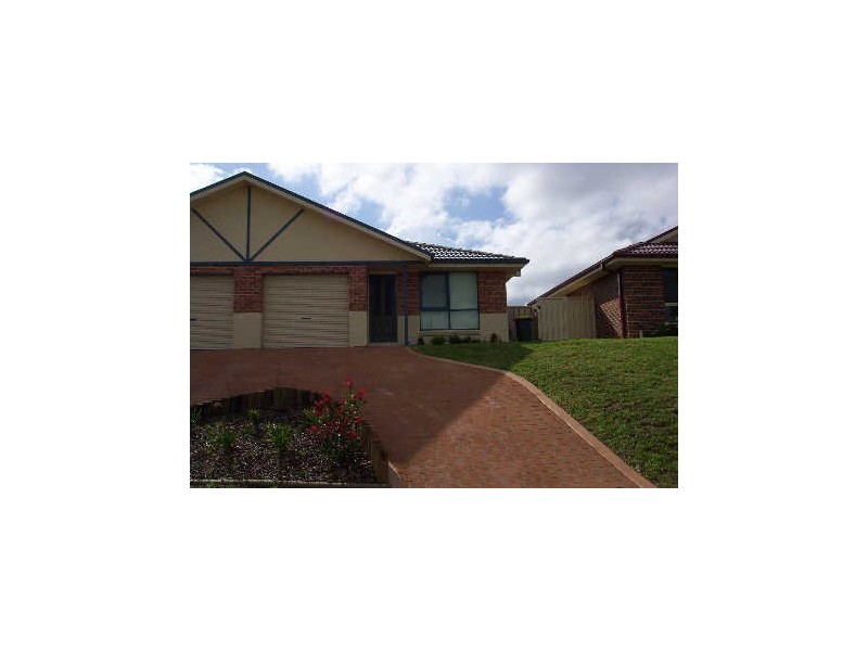 2/73 Dalyell Way, Raymond Terrace NSW 2324