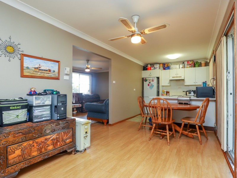 20 Jessica Close, Raymond Terrace NSW 2324