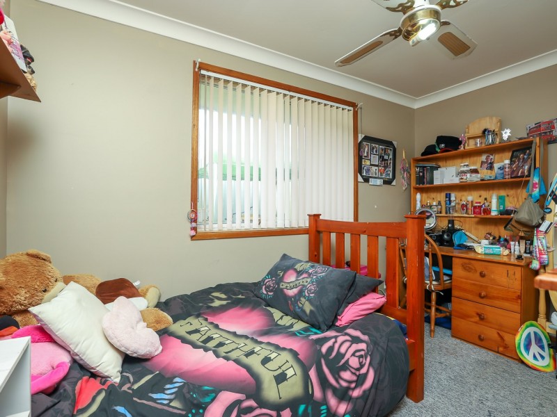 20 Jessica Close, Raymond Terrace NSW 2324