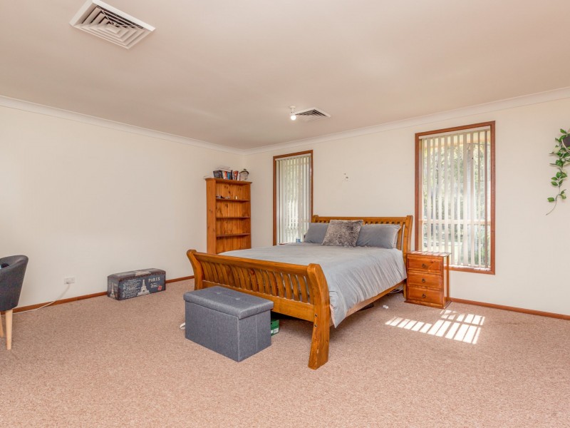 8 Kingfisher Close, Medowie NSW 2318